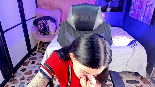 AlliceCopper online show from February 24, 12:39 pm