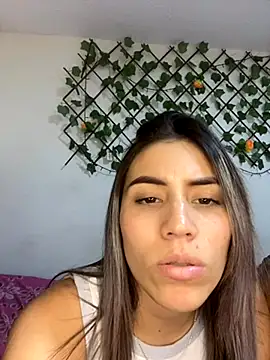 Snapshot of DannaftDavid chatting on October 11, 7:26 pm DannaftDavid online show from October 11, 7:26 pm