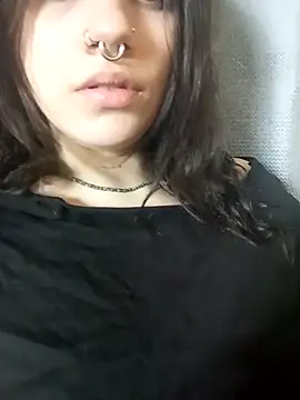 MountysKitten online show from September 9, 8:57 am