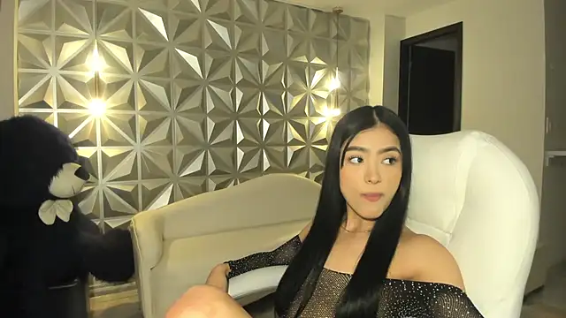 zoerouse  online show from November 28, 8:09 pm