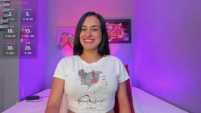 Snapshot of meghanmaslow chatting on September 22, 10:05 pm meghanmaslow online show from September 22, 10:05 pm