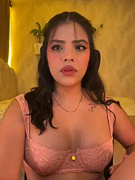 Sara-Evans online show from April 24, 1:29 am