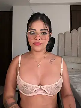 Sara-Evans online show from March 26, 2:43 am