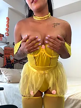 Sara-Evans online show from October 31, 6:26 pm