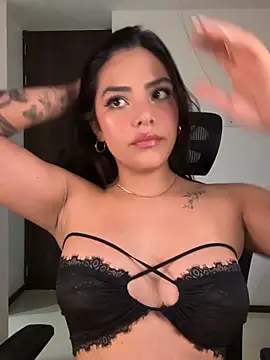 Sara-Evans online show from February 9, 12:41 am