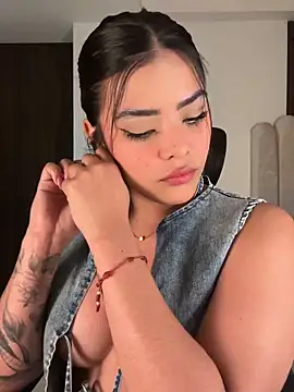 Sara-Evans online show from February 28, 2:11 am