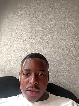 DaddyMyles online show from June 7, 10:20 am