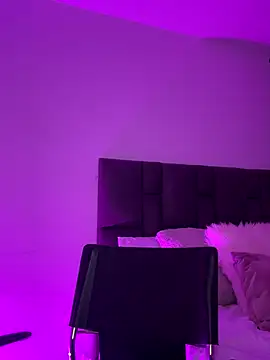 Snapshot of helen_palmer chatting on October 31, 2:19 am helen palmer online show from October 31, 2:19 am