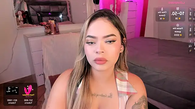 maddison V online show from September 22, 10:43 am