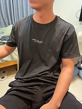 black xun online show from April 8, 5:25 pm