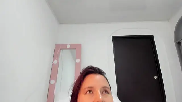 Snapshot of Liceth_hottt09 chatting on July 9, 11:37 pm Liceth hottt09 online show from July 9, 11:37 pm