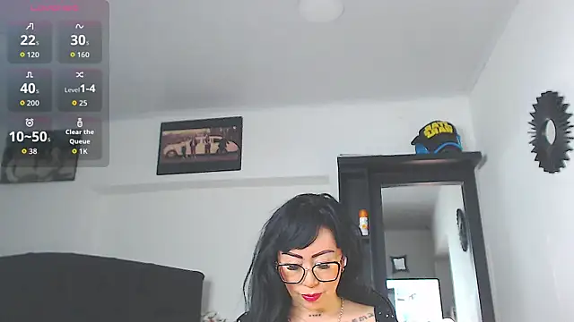 Vicky hotmilf online show from April 8, 10:28 am