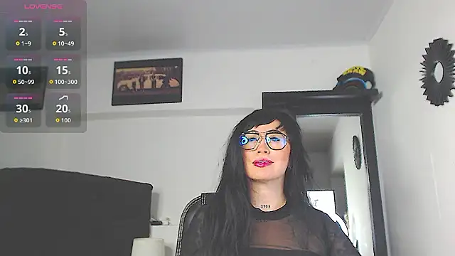 Vicky hotmilf online show from February 19, 10:56 am