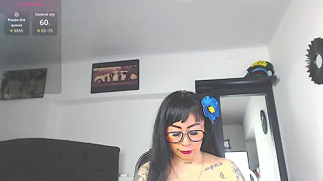 Vicky hotmilf online show from February 16, 11:09 am