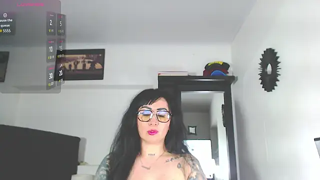 Vicky hotmilf online show from October 8, 2:40 pm