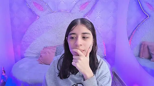 Gaby louse online show from April 6, 8:54 pm