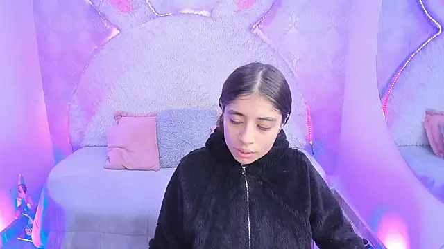 Gaby louse online show from April 13, 7:18 pm