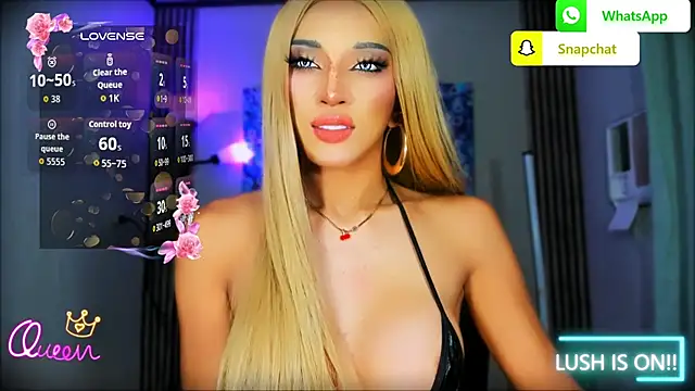 Snapshot of xUrGoddess_Bellax chatting on June 9, 1:28 am xUrGoddess Bellax online show from June 9, 1:28 am