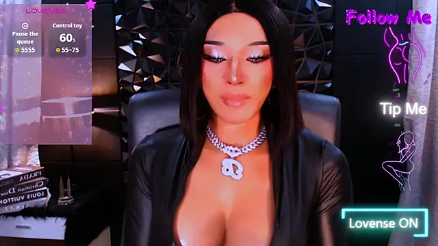 xUrGoddess Bellax online show from September 25, 7:14 am