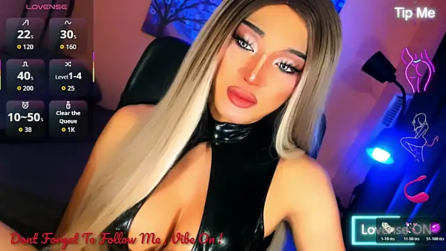 xUrGoddess Bellax online show from December 3, 8:25 am