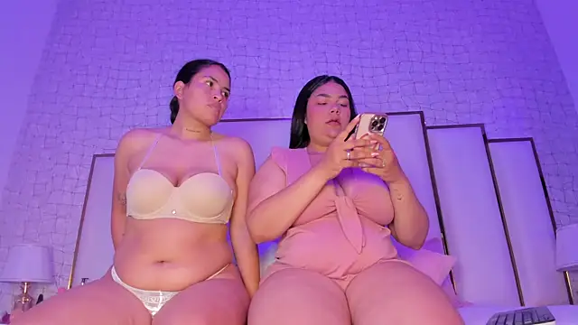 Mia and lexy online show from October 10, 2:34 am