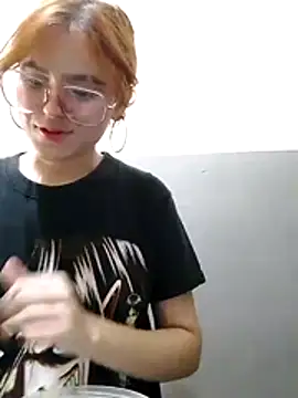 elizabeth05 online show from October 18, 5:42 am