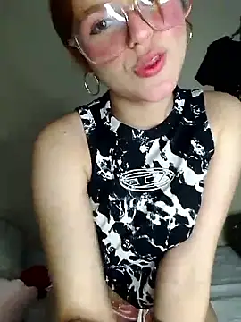 elizabeth05 online show from October 11, 11:00 am