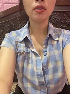 Snapshot of Thu_yaha chatting on May 20, 5:37 am Thu yaha online show from May 20, 5:37 am