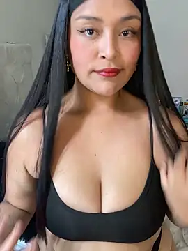 Snapshot of Aurora_fire1 chatting on October 22, 5:34 pm Aurora fire1 online show from October 22, 5:34 pm