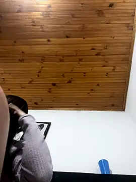 coupledesire18 online show from October 14, 2:45 am