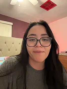 MyHoneyFrida online show from January 12, 5:25 am