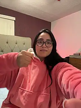 MyHoneyFrida online show from January 13, 6:28 am