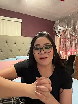 MyHoneyFrida online show from December 21, 6:26 am