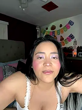 MyHoneyFrida online show from October 7, 2:34 am