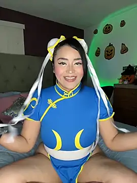 Snapshot of MyHoneyFrida chatting on October 31, 4:09 am MyHoneyFrida online show from October 31, 4:09 am