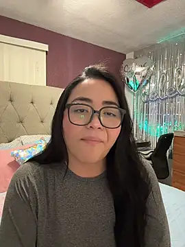 MyHoneyFrida online show from December 23, 4:34 am