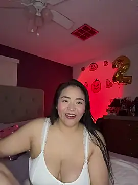 Snapshot of MyHoneyFrida chatting on November 11, 3:12 am MyHoneyFrida online show from November 11, 3:12 am