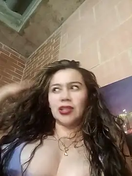 Snapshot of sexy-latina1 chatting on September 11, 4:45 am sexy-latina1 online show from September 11, 4:45 am