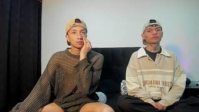 mhatias  online show from November 6, 5:00 am