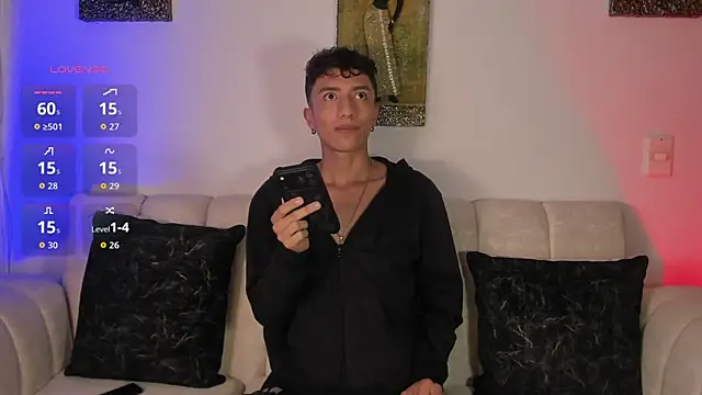 Snapshot of mhatias_ chatting on June 25, 8:03 pm mhatias online show from June 25, 8:03 pm