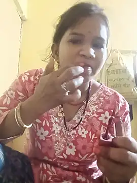 Snapshot of Jaya_Iyer chatting on May 29, 3:12 am Jaya Iyer online show from May 29, 3:12 am