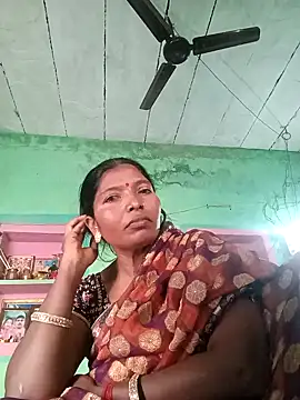 Snapshot of Jivika_Jaiswal chatting on October 24, 3:05 am Jivika Jaiswal online show from October 24, 3:05 am