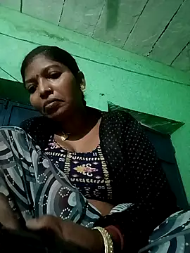 Snapshot of Jivika_Jaiswal chatting on November 16, 1:10 am Jivika Jaiswal online show from November 16, 1:10 am