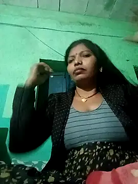 Snapshot of Jivika_Jaiswal chatting on November 13, 10:46 pm Jivika Jaiswal online show from November 13, 10:46 pm