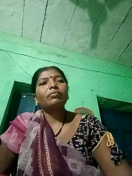 Snapshot of Jivika_Jaiswal chatting on October 20, 12:13 am Jivika Jaiswal online show from October 20, 12:13 am