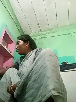Snapshot of Jivika_Jaiswal chatting on October 8, 2:46 am Jivika Jaiswal online show from October 8, 2:46 am