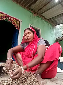 Snapshot of Jivika_Jaiswal chatting on October 22, 3:17 am Jivika Jaiswal online show from October 22, 3:17 am