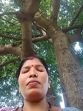 Snapshot of Jivika_Jaiswal chatting on September 9, 3:27 am Jivika Jaiswal online show from September 9, 3:27 am