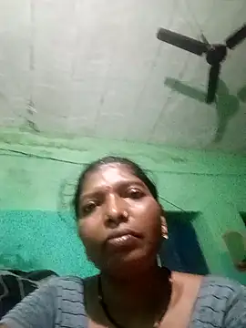 Snapshot of Jivika_Jaiswal chatting on October 6, 6:58 am Jivika Jaiswal online show from October 6, 6:58 am