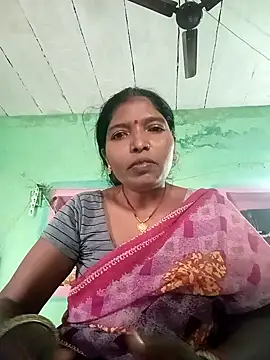 Snapshot of Jivika_Jaiswal chatting on October 26, 2:01 am Jivika Jaiswal online show from October 26, 2:01 am